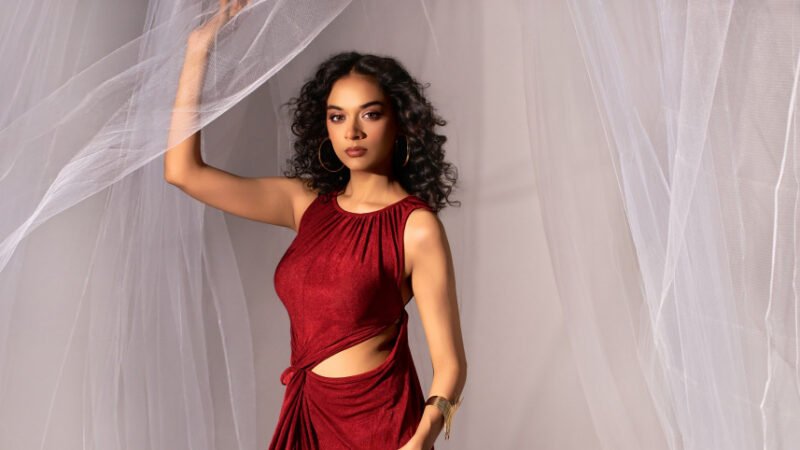 Turn heads this summer with bold party outfit choices