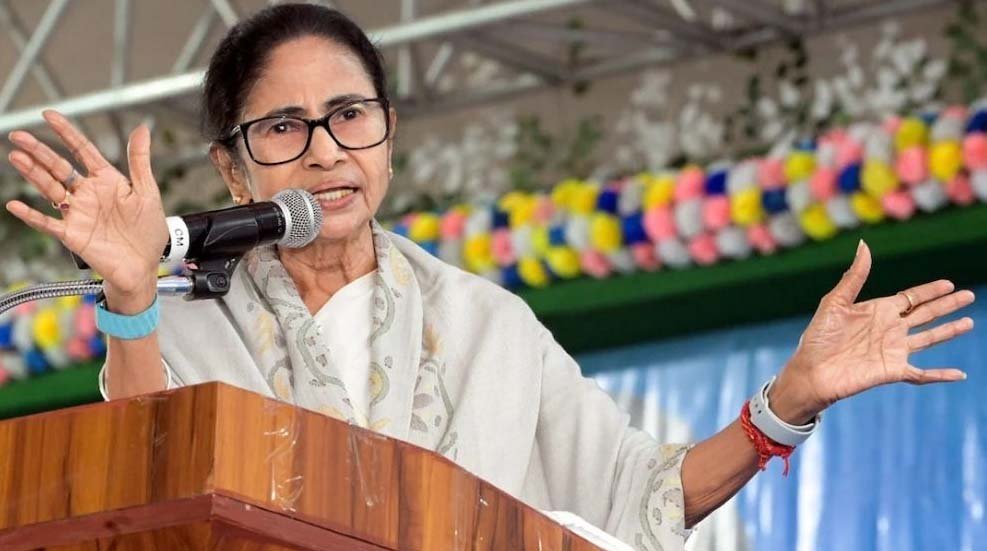 Complaint lodged against Mamata Banerjee over Bangladesh killing remarks