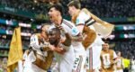 Mexico beats Czech Republic 3-0 to complete perfect World Cup group stage