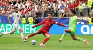 Record-breaker Ronaldo inspire 5-0 Portugal rout