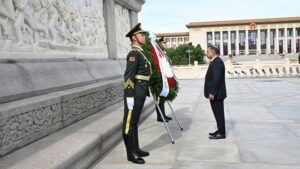Tarique Rahman pays homage to Chinese heroes at Tiananmen Square