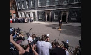 Keir Starmer’s resignation speech: anatomy of a picture