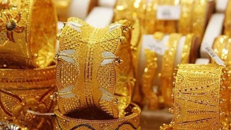Gold prices rise; 22-carat now Tk224,940 per bhori
