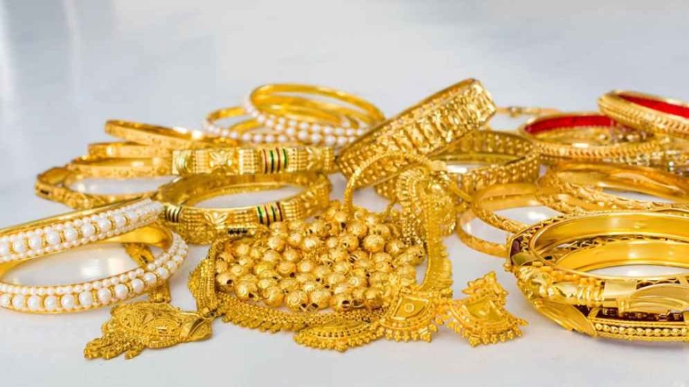 Gold prices see sharp fall in 24 hours