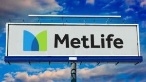 MetLife Bangladesh goes solar targeting 10pc renewable energy use
