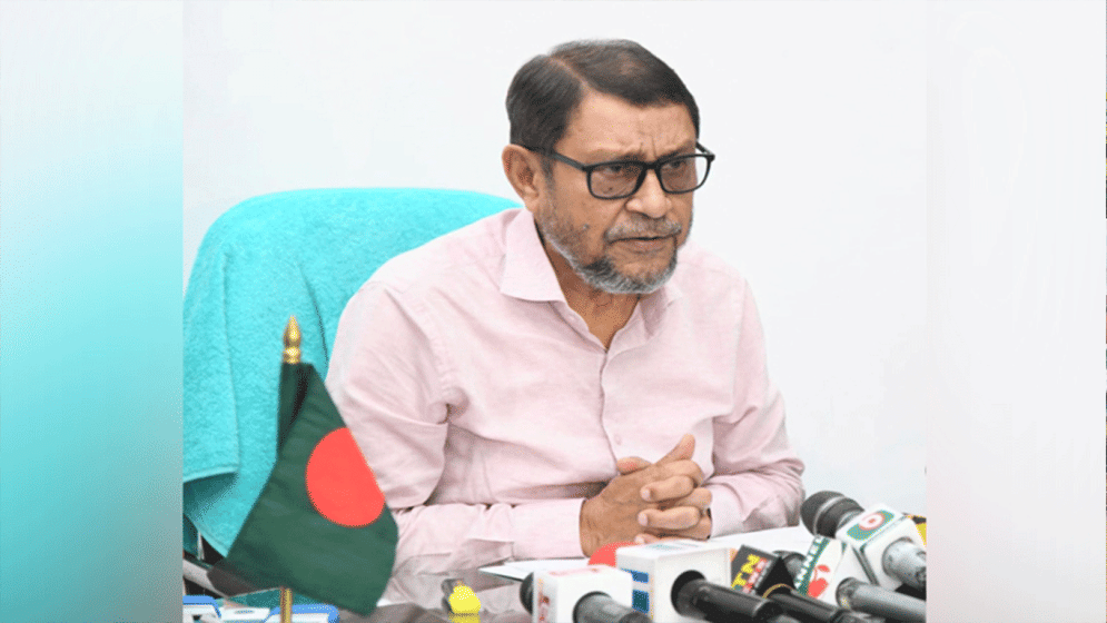 Action against Ad-din Hospital if show-cause reply not satisfactory: Minister