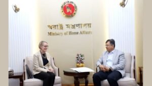 UK High Commissioner meets Home Minister