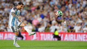 Messi scores on injury return as Argentina beat Iceland in World Cup warm-up