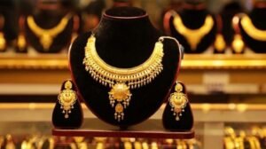 Gold prices drop: What is new price per bhori?