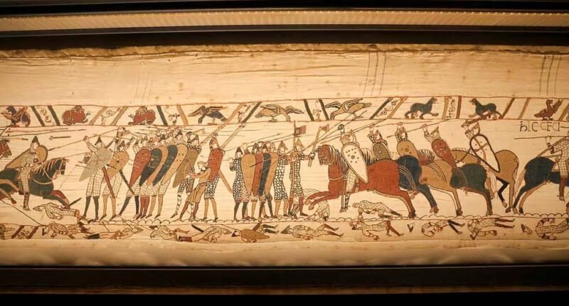 Bayeux Tapestry returns to Britain for first time in nearly 1,000 years