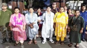 5 Bangladeshi women return home after serving jail terms in India