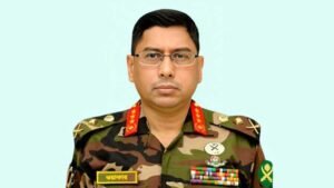 Army Chief returns home