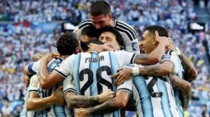 Argentina survive Cape Verde scare