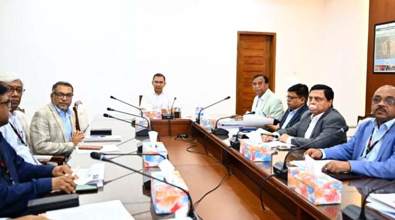 PM reviews plan to ease Dhaka’s traffic congestion through circular roads, waterways