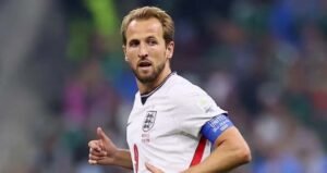 Kane plays down Golden Boot race