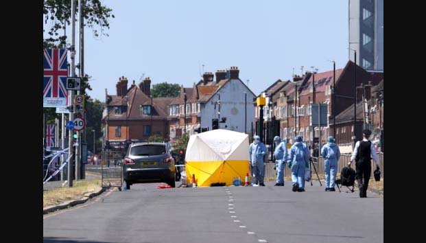 Man arrested after 24-year-old woman killed in stabbing in west London