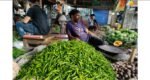 Green chilli prices drop to Tk 120 as Indian imports resume