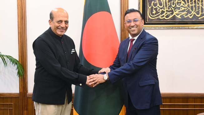 Dhaka seeks co-op to prevent Hasina from using Indian soil for political activities