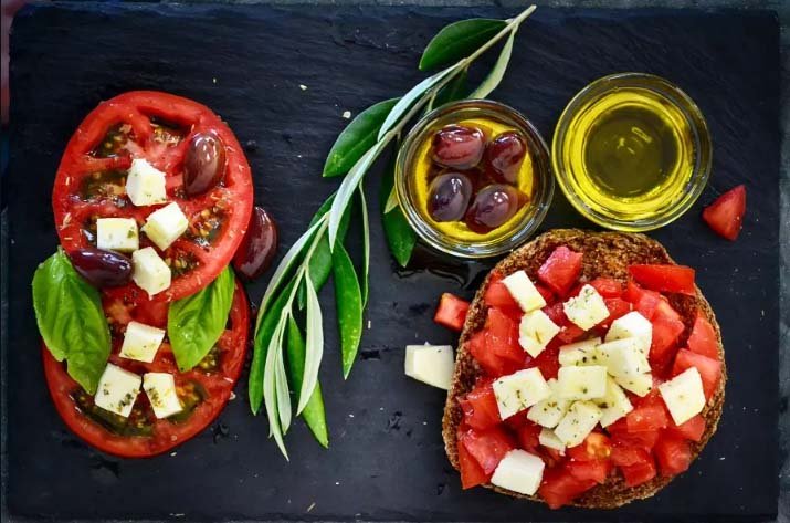 Simple Mediterranean meals you can cook for better heart health