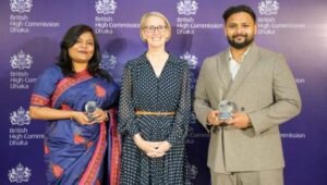Munia, Shah Rafayat receive Queen Elizabeth II 100 Young Leaders Awards