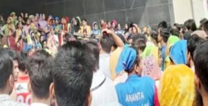 More than 100 female workers fall Ill at Adamjee EPZ factory