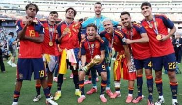 Spain announce squad, four World Cup winners miss out