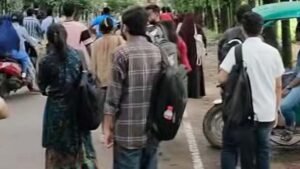 SUST students unable to get vehicle service after 10 PM