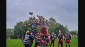 Stormy clash of neighbours ends in a Warrington victory