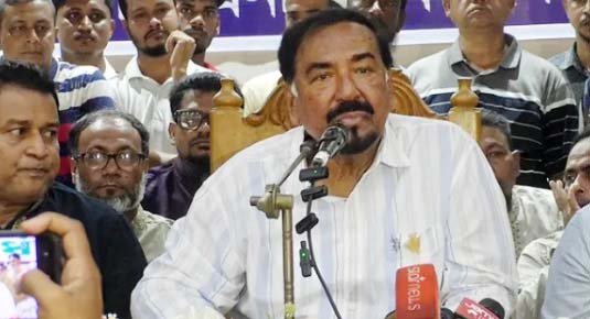 AL fled with thousands of crores : Speaker