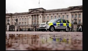 UK police hunt two Bangladeshis over teenage girl rape in London