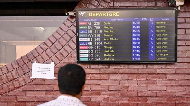 107 Dhaka-Saudi flights cancelled, leaving 16,620 passengers in limbo
