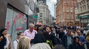 Almost 5,000 evacuated in City of London gas leak