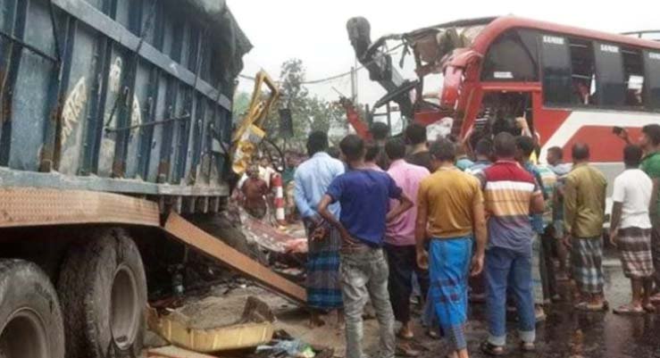 Natore highway tragedy: Death toll rises to 14